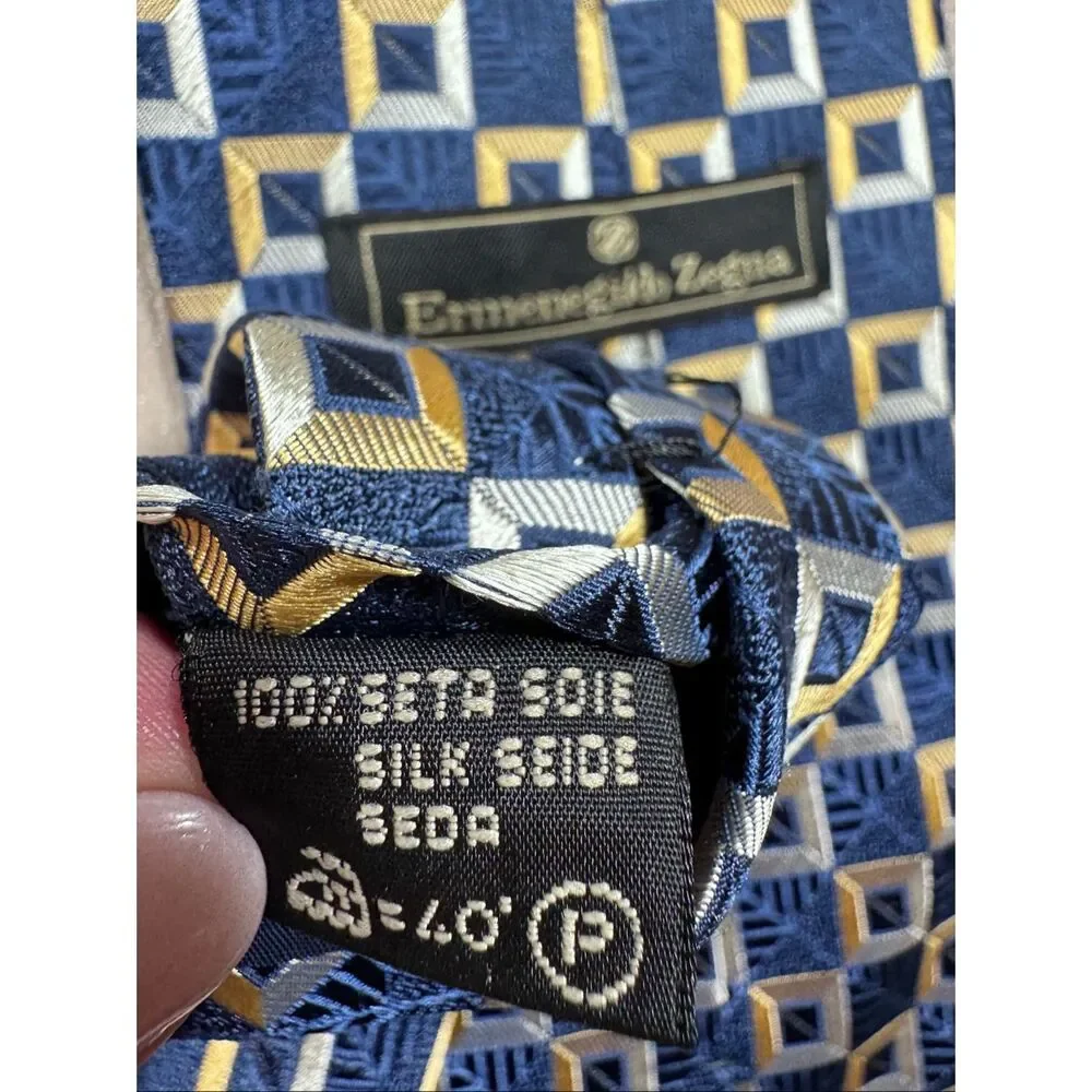 Ermenegildo Zegna measurement photo